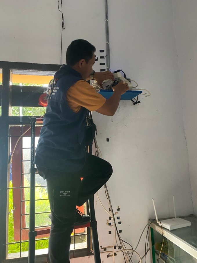 Restart alat access point beserta Router di DISLUTKAN