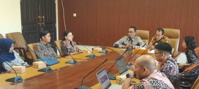 KADIS KOMINFOTIKSANDI SUMBAWA PIMPIN RAKORNIS PENYUSUNAN REKOMENDASI KEGIATAN STATISTIK